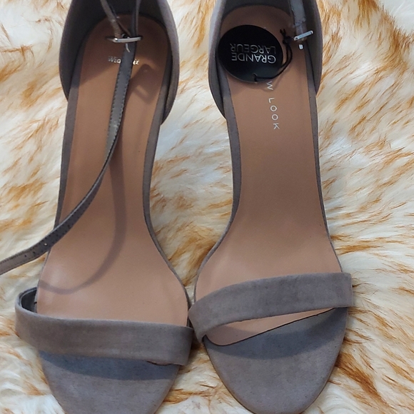 New Look strappy heels - Picture 6 of 12